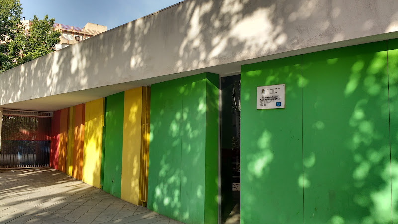 Escuela Infantil Los Mondragones-empresa-de-granada